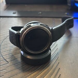 Black Gear Sport Samsung Watch with Charging Dock